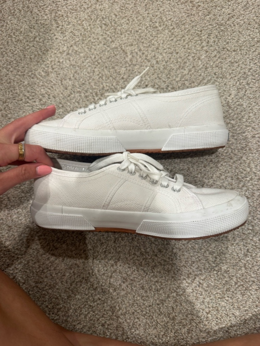 Superga Women’s White Low-Top Canvas Sneakers size 9 - Picture 3 of 6